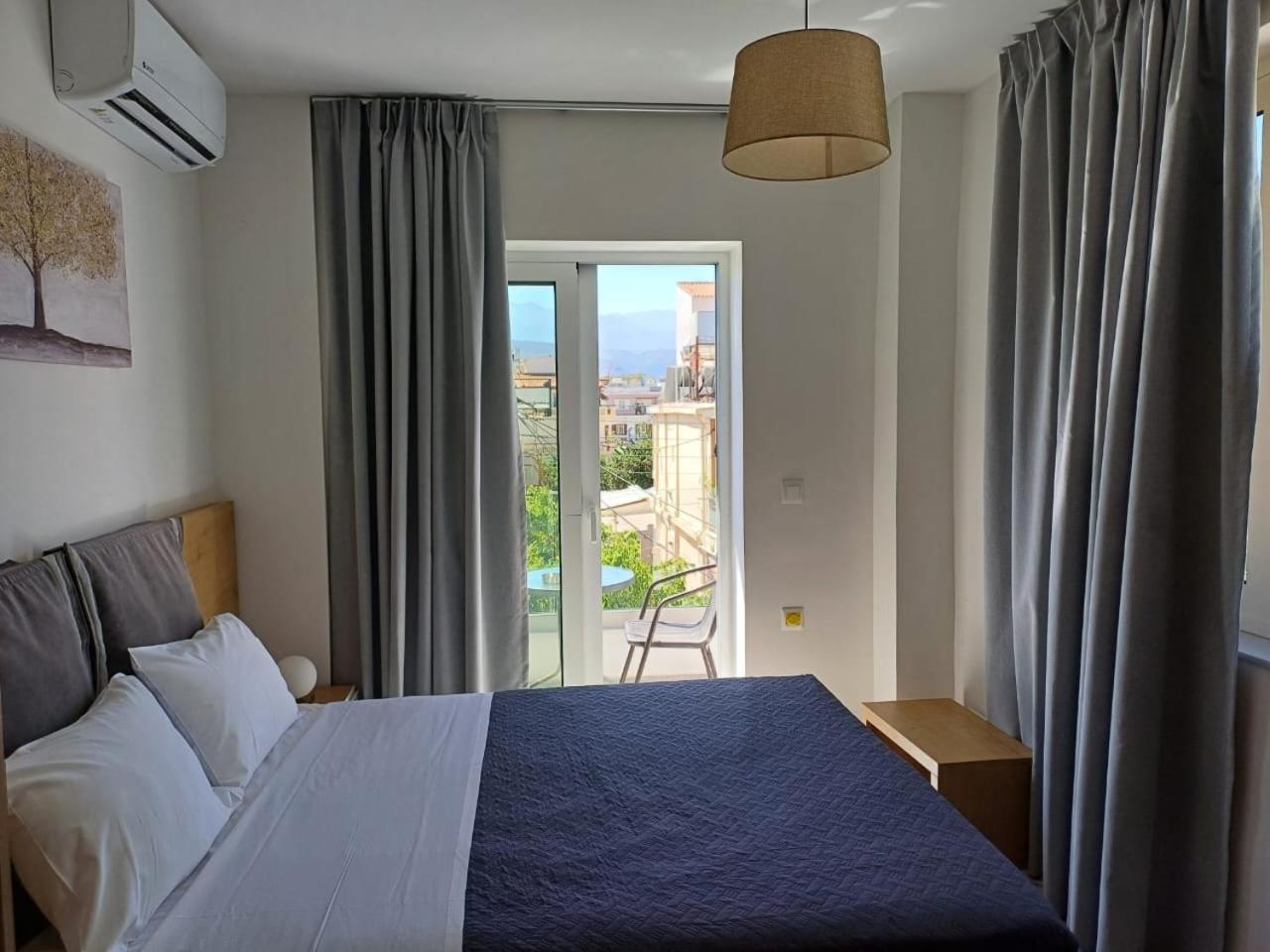 Deluxe City Hotel Ханья Экстерьер фото